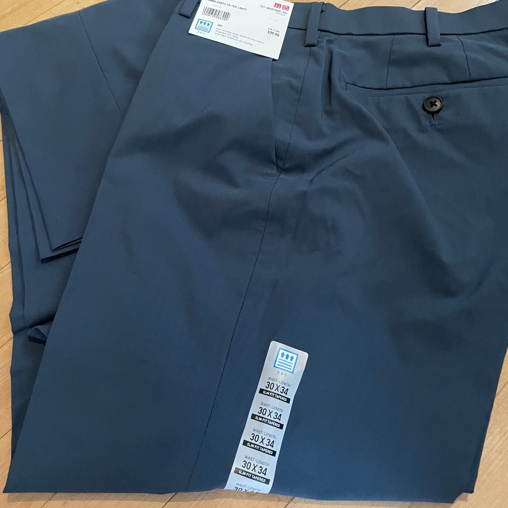 New Uniqlo + Adam Scott Men’s 30x34 Kando pants